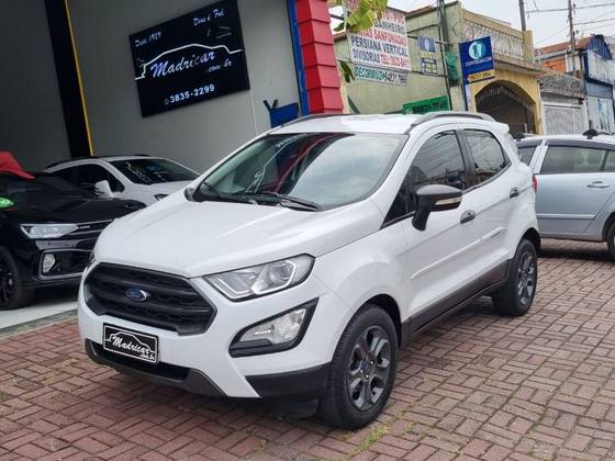 FORD ECOSPORT 1.5 TI-VCT FLEX FREESTYLE MANUAL FORD ECOSPORT 1.5 TI-VCT FLEX FREESTYLE MANUAL